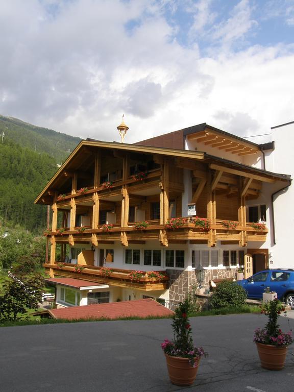 Sportalm Hotel Solden Bagian luar foto