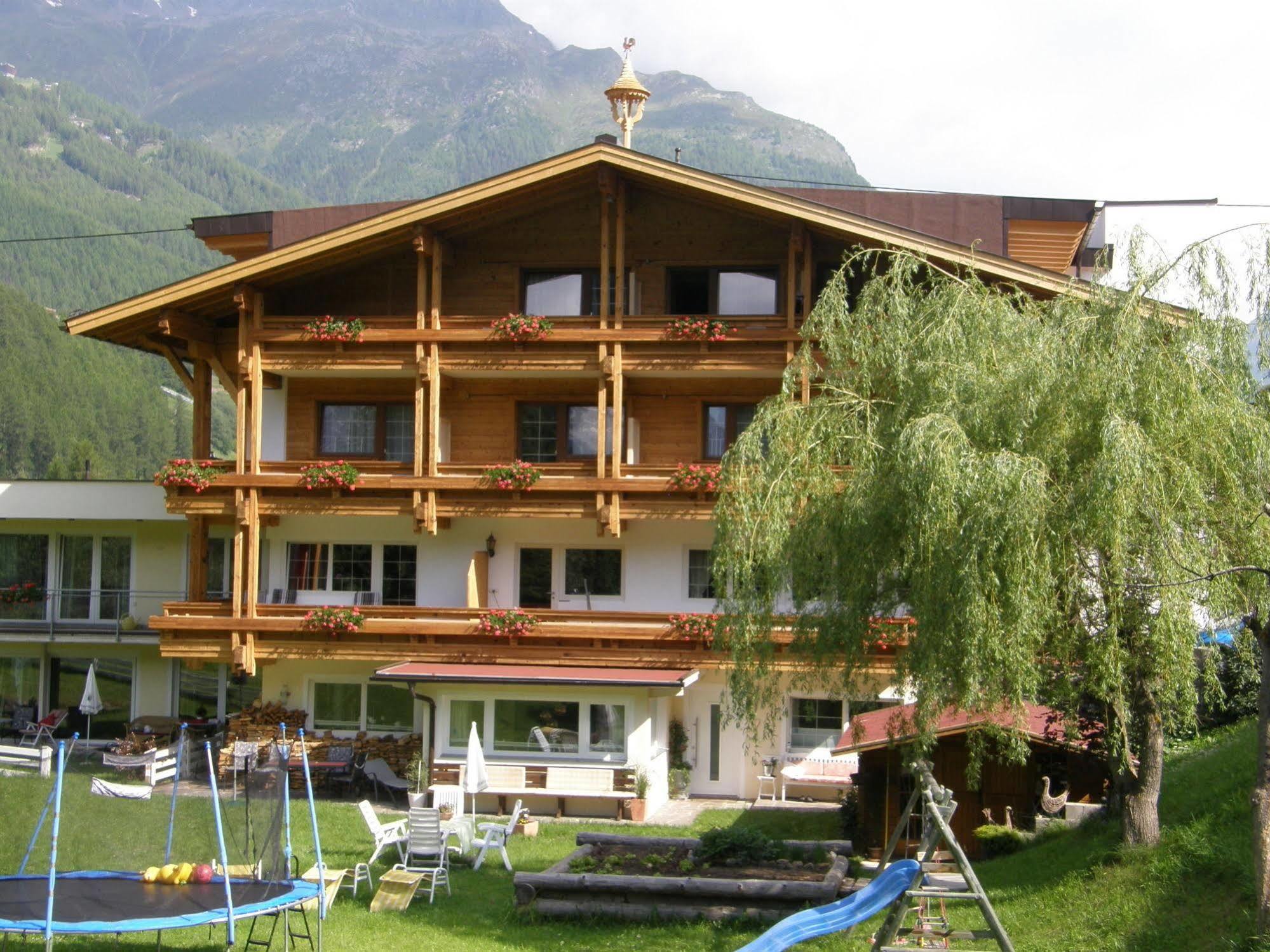 Sportalm Hotel Solden Bagian luar foto