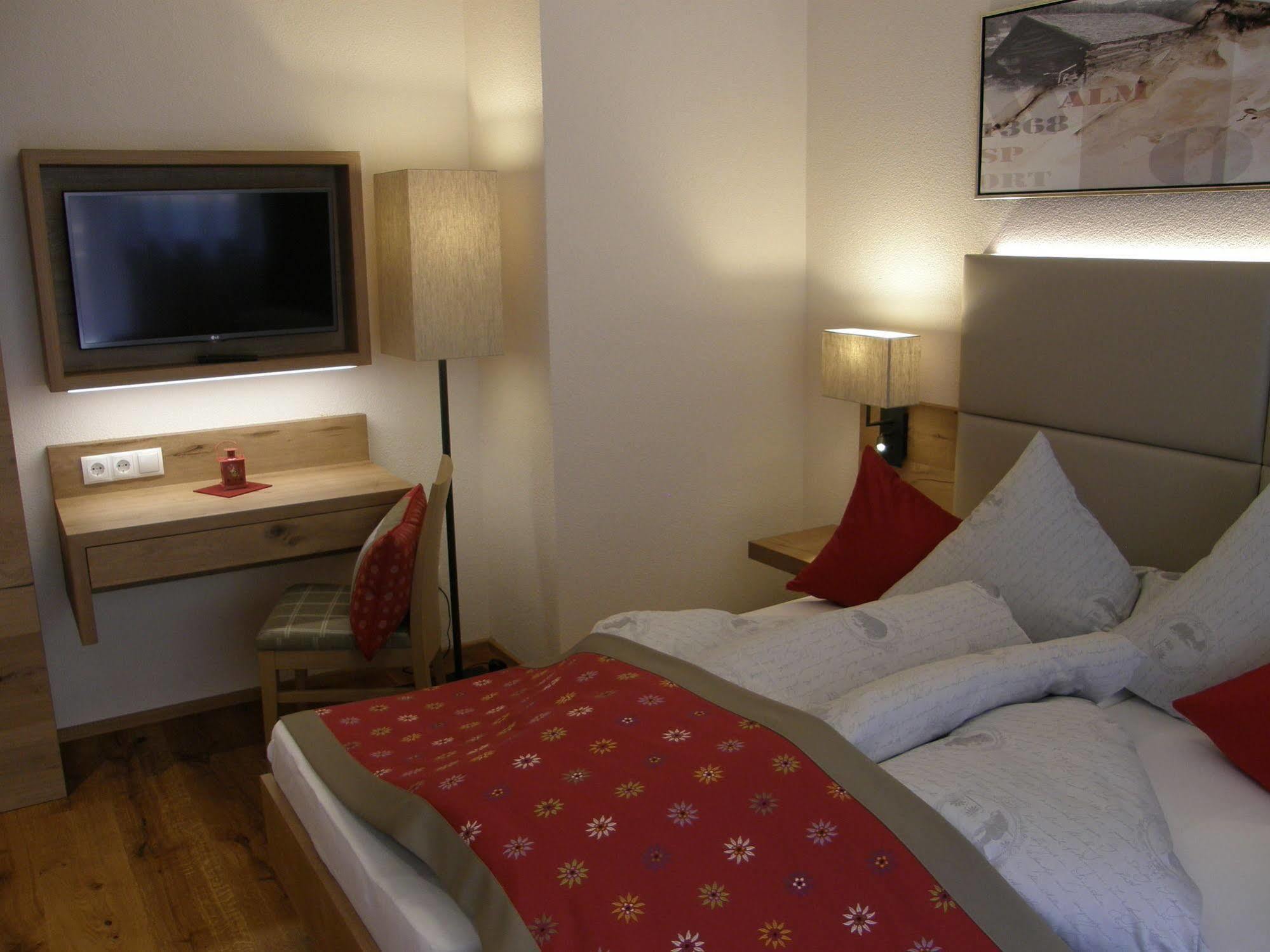 Sportalm Hotel Solden Bagian luar foto